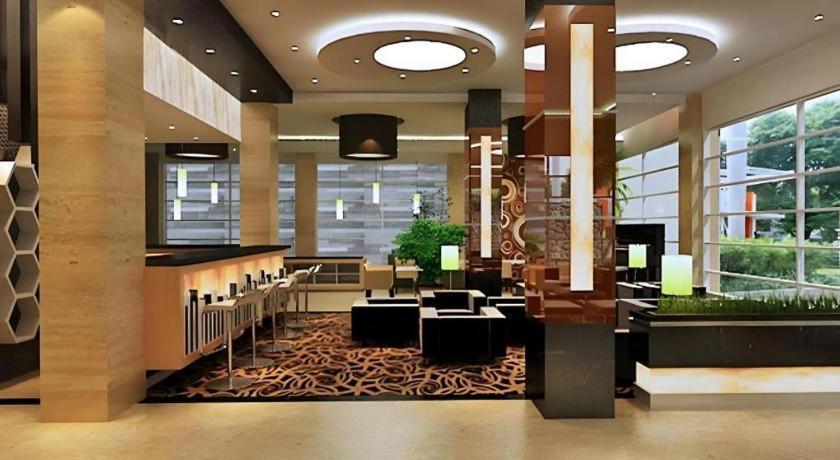 Asoka Luxury Hotel Bandar Lampung Dış mekan fotoğraf