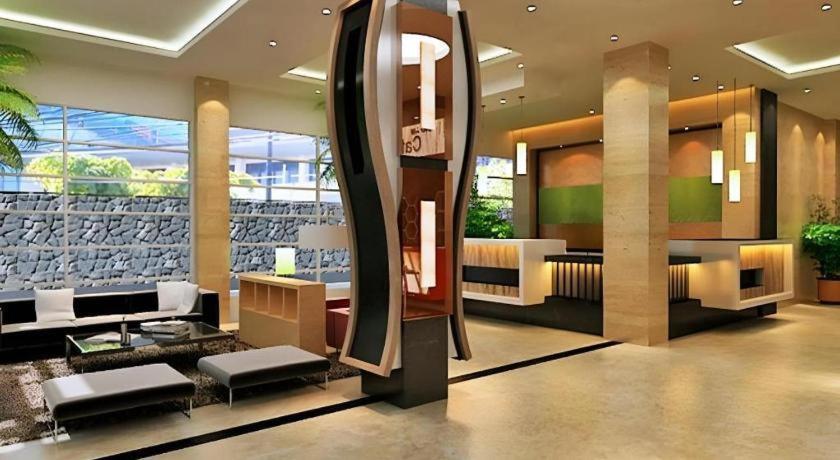 Asoka Luxury Hotel Bandar Lampung Dış mekan fotoğraf